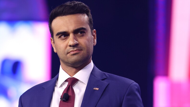 Arizona Rep. Hamadeh wants dual citizenship reported on census, supports ending the practice